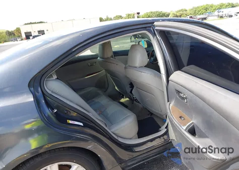 2009 Lexus Es 350 z USA, uszkodzony, nr VIN JTHBJ46G792334401